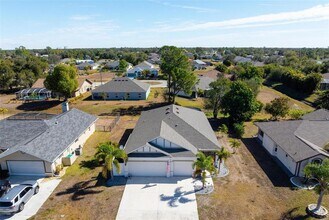 25901 Aysen Dr in Punta Gorda, FL - Building Photo - Building Photo