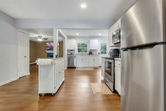 799 S Pat Thomas Pkwy in Quincy, FL - Building Photo - Building Photo