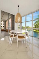733 Crandon Blvd in Key Biscayne, FL - Building Photo