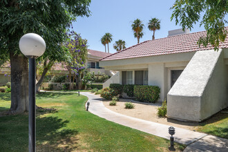 Candlewood Villas I and II in Cathedral City, CA - Building Photo - Building Photo