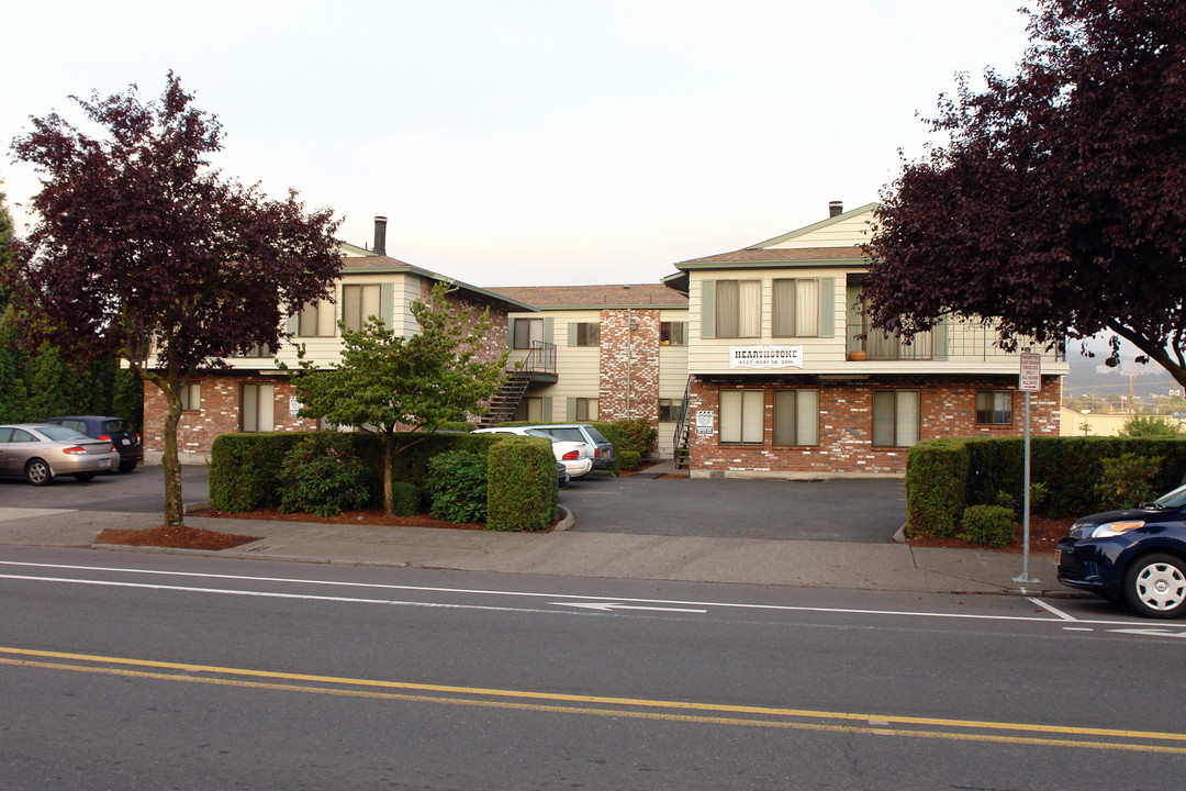 Carriage Park in Portland, OR - Building Photo