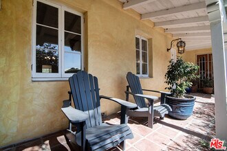 731 San Vicente Blvd in Santa Monica, CA - Building Photo - Building Photo