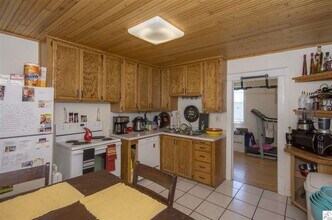 1325 Fern Ave in Duluth, MN - Building Photo - Building Photo