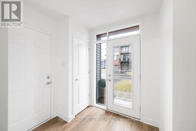 182 Visor Private in Ottawa, ON - Building Photo - Building Photo