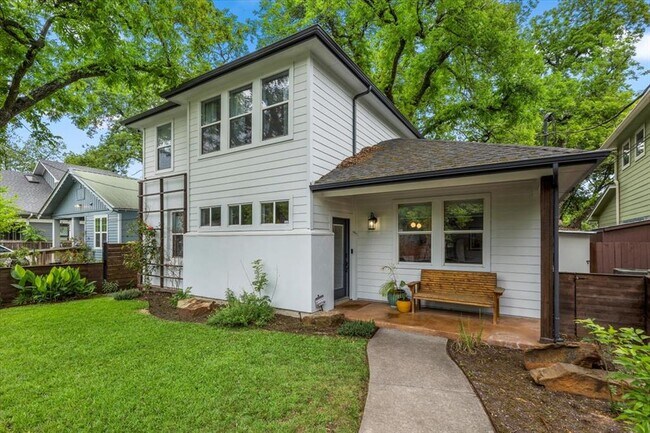 1914 Garden St in Austin, TX - Building Photo - Building Photo