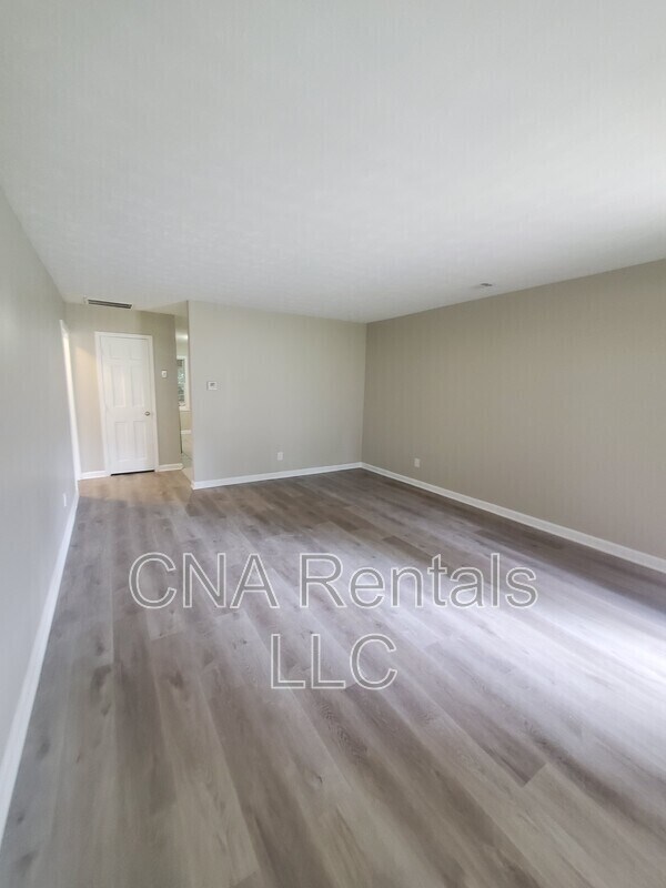 245 Kimberly Way SW in Marietta, GA - Building Photo - Building Photo