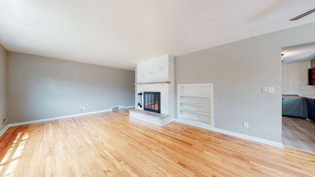 3321 Furman Blvd in Louisville, KY - Building Photo - Building Photo