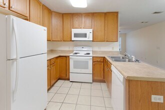 108 N Gray Ave in Panama City, FL - Building Photo - Building Photo