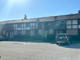 3524 Spring St, Unit 3524 Spring St in Mount Pleasant, WI - Building Photo