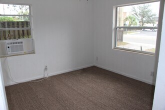 121 Ariana St, Unit 123 in Lakeland, FL - Building Photo - Building Photo