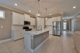 14704 Stillwater Way in Naples, FL - Building Photo - Building Photo
