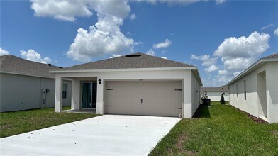 1676 Hummingbird Rd in Winter Haven, FL - Building Photo - Building Photo