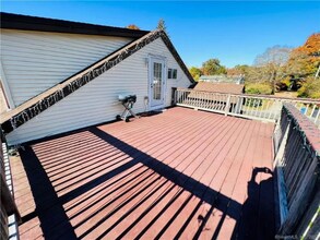 44 Lake St, Unit 44 Lake Street in Plainfield, CT - Building Photo - Building Photo