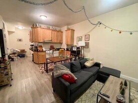 19 Aberdeen St, Unit #4 in Boston, MA - Building Photo