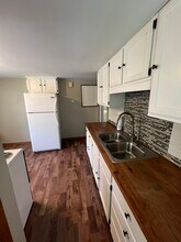 926 E. Washington St, Unit 926 Upper in Appleton, WI - Building Photo - Building Photo