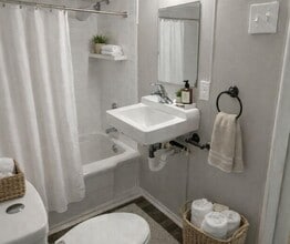 6 Circle Dr in Mount Dora, FL - Building Photo - Building Photo