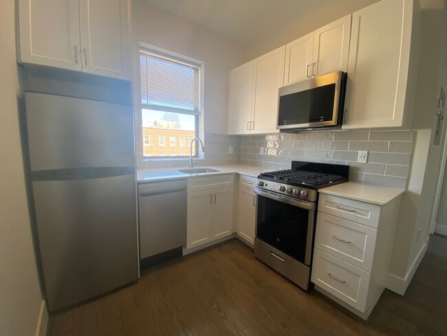 125 Park Dr, Unit STU in Boston, MA - Building Photo - Building Photo