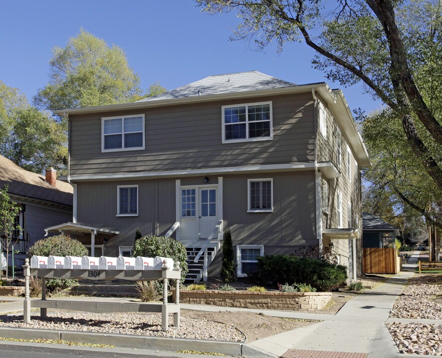 1304 W Kiowa St in Colorado Springs, CO - Building Photo