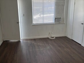 2816 E Hammond Ave in Fresno, CA - Building Photo - Building Photo