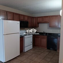 1310 6th Ave S in St. Cloud, MN - Building Photo - Building Photo
