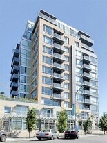 732 Cormorant St in Victoria, BC - Building Photo