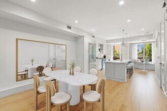 157 8th St in Hoboken, NJ - Building Photo - Building Photo