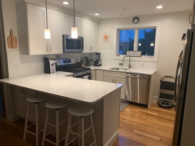 51 Glen Rd, Unit 3 in Swampscott, MA - Foto de edificio - Building Photo