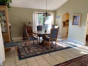 837 Seminole Ln in Vero Beach, FL - Building Photo - Building Photo