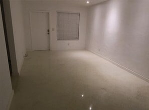 4900 SW 28th Ter, Unit S in Fort Lauderdale, FL - Building Photo - Building Photo
