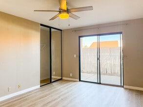 3086 Corte Trabuco in Carlsbad, CA - Foto de edificio - Building Photo