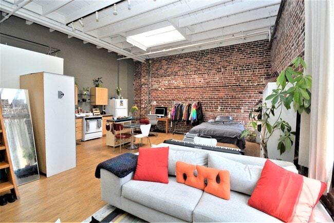 730 29th St, Unit 216 in Oakland, CA - Building Photo - Building Photo