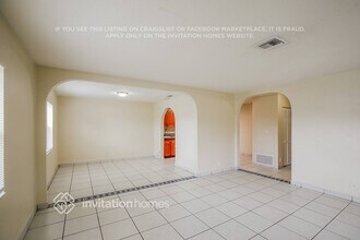 7440 Johnson St in Hollywood, FL - Building Photo - Building Photo