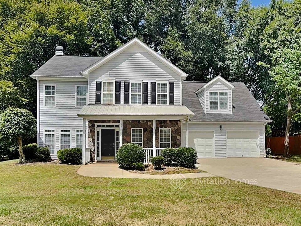 23 Forest Point in Newnan, GA - Foto de edificio