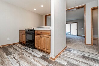 516 Jerry Dr in Junction City, KS - Building Photo - Building Photo