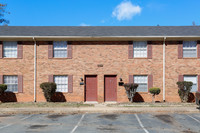 Cornerstone Townhomes in Charlotte, NC - Building Photo - Building Photo