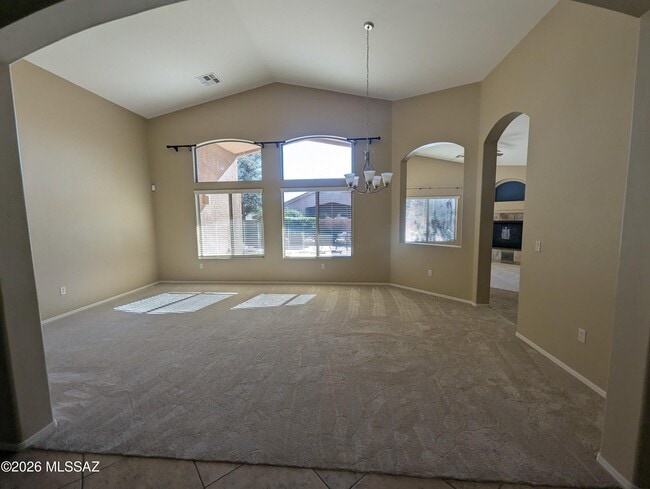 651 W Sonatina Ln in Oro Valley, AZ - Building Photo - Building Photo