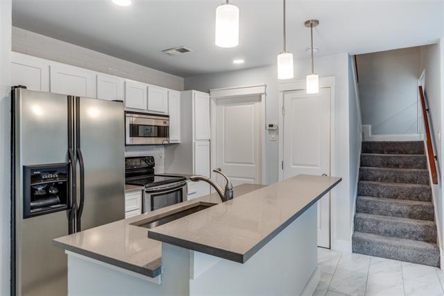 3935 Buena Vista St in Dallas, TX - Building Photo - Building Photo