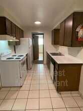3707 Sunset Way in Longview, WA - Building Photo - Building Photo
