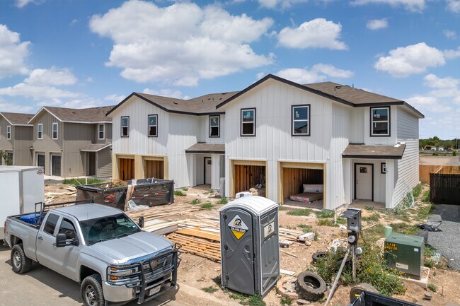 11322 Clearmine St in San Antonio, TX - Building Photo - Building Photo