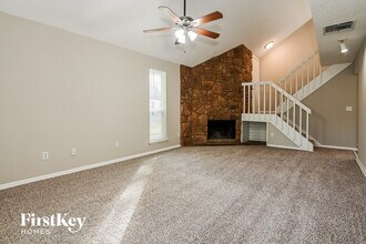 6835 Candlewood Dr S in Jacksonville, FL - Building Photo - Building Photo