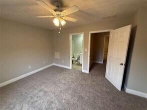 105 Westchester Dr in Athens, GA - Building Photo - Building Photo