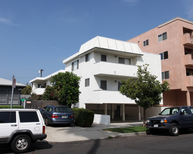 1641 Armacost Ave in Los Angeles, CA - Building Photo - Building Photo