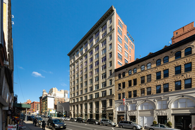 129 Lafayette St in New York, NY - Foto de edificio - Building Photo