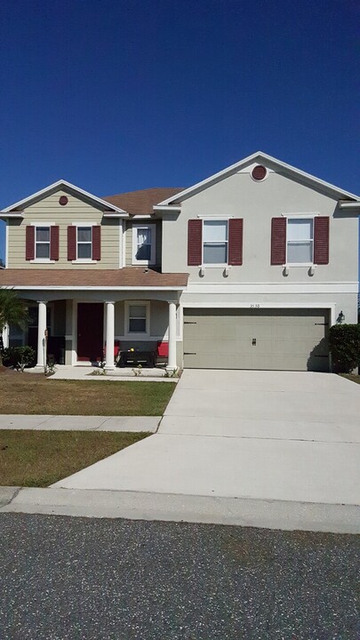 3530 Warbler Way in Kissimmee, FL - Building Photo