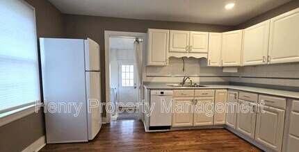 309 Webster St in Cary, NC - Building Photo - Building Photo