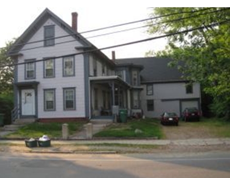 337 Portland St in Rochester, NH - Foto de edificio