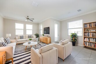 8077 Rolling Shell Trail in Wesley Chapel, FL - Building Photo - Building Photo