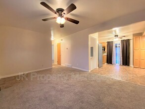 409 26th Ave NE in Great Falls, MT - Foto de edificio - Building Photo