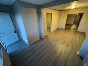 3912 N New York Ave in Peoria, IL - Building Photo - Building Photo