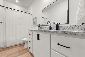 1414 Farmhouse Ave in Wolfforth, TX - Building Photo - Building Photo